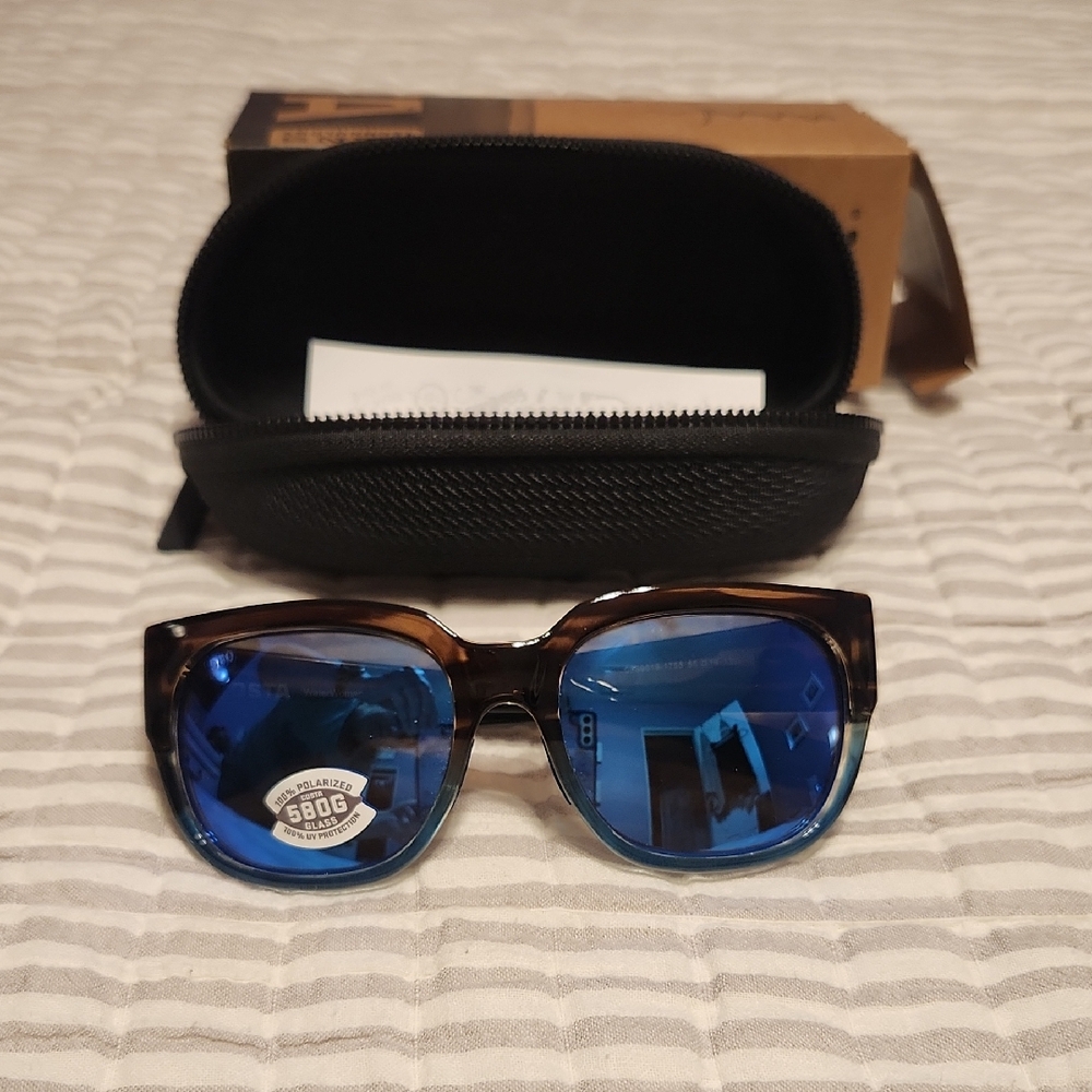 Costa Water Woman Polorized Glass Sunglasses